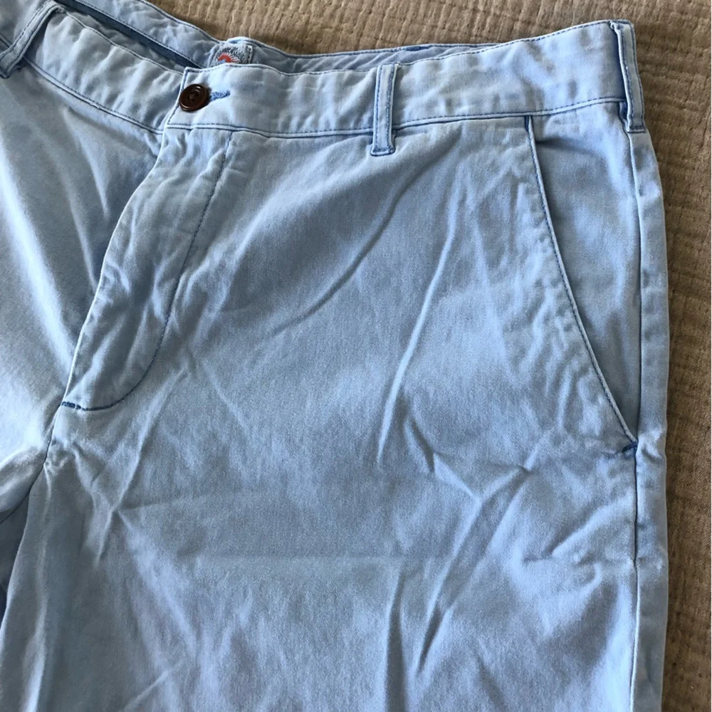 Faherty Men's Stretch Chino Short Weathered Blue Size 35